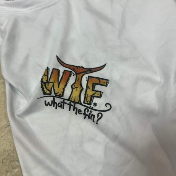 WTF - What The Fin? Long-Sleeve Performance Wicking Shirt Dark & Stormy NWT S - Picture 5 of 6